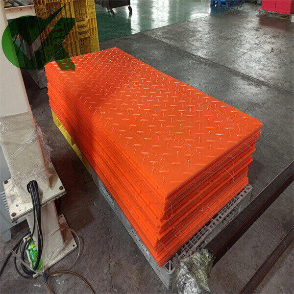 Comparison of HDPE ground protection mat and steel plate